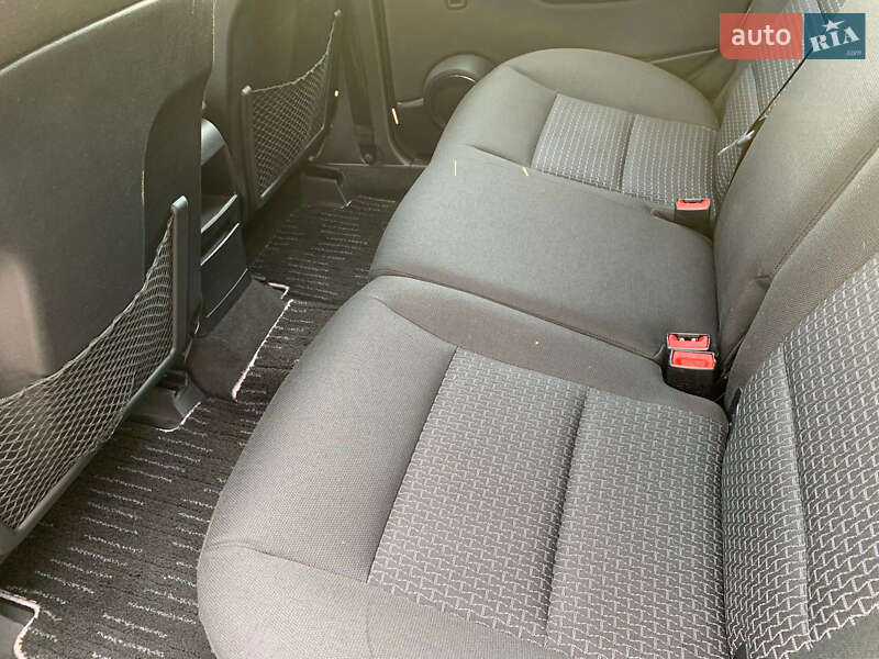 Хэтчбек Mercedes-Benz B-Class 2010 в Киеве