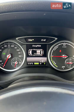 Хэтчбек Mercedes-Benz B-Class 2016 в 