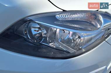 Хэтчбек Mercedes-Benz B-Class 2017 в 