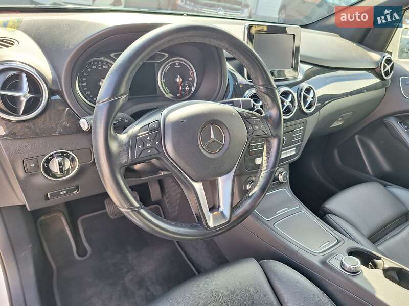 Хэтчбек Mercedes-Benz B-Class 2017 в Одессе