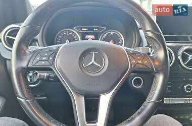 Хэтчбек Mercedes-Benz B-Class 2017 в 