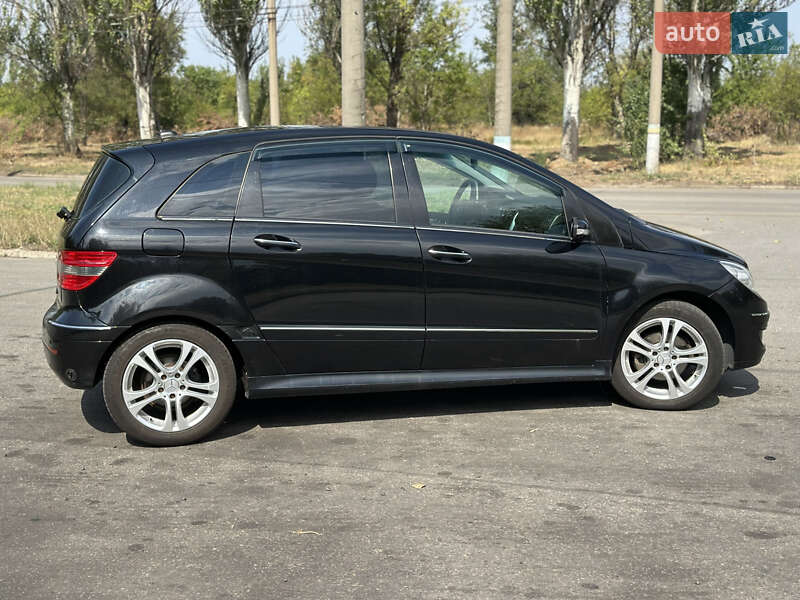 Хетчбек Mercedes-Benz B-Class 2005 в Кривому Розі фото 6 Хетчбек Mercedes-Benz B-Class 2005 в Кривому Розі