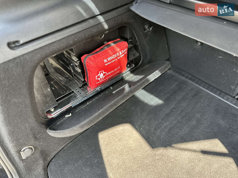 Хетчбек Mercedes-Benz B-Class 2005 в Кривому Розі фото 25 Хетчбек Mercedes-Benz B-Class 2005 в Кривому Розі