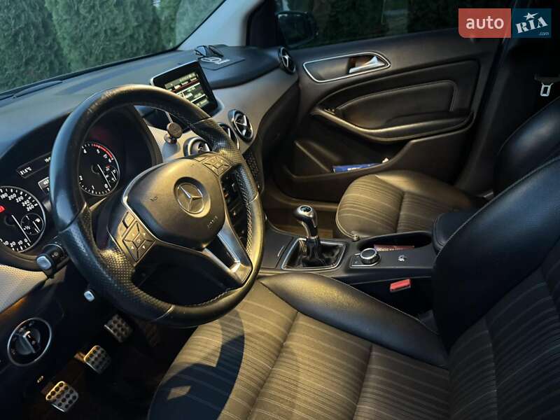 Хэтчбек Mercedes-Benz B-Class 2014 в Хмельницком