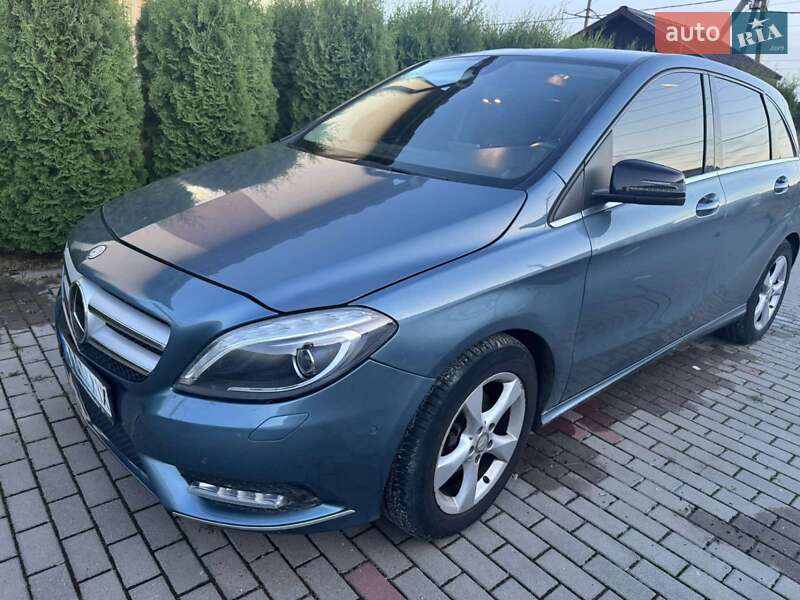Хэтчбек Mercedes-Benz B-Class 2014 в Хмельницком