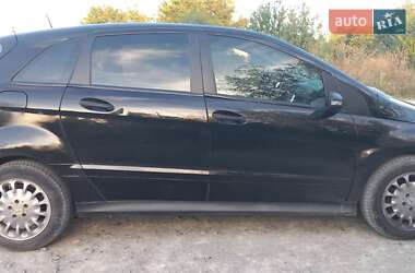 Хэтчбек Mercedes-Benz B-Class 2008 в 