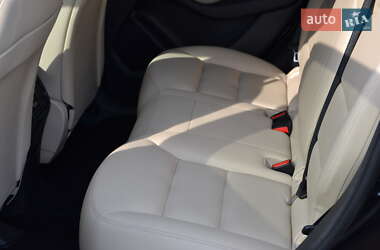Хэтчбек Mercedes-Benz B-Class 2015 в 