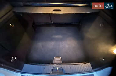 Хэтчбек Mercedes-Benz B-Class 2011 в 