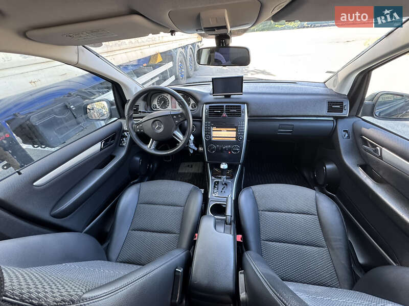 Хэтчбек Mercedes-Benz B-Class 2010 в Киеве