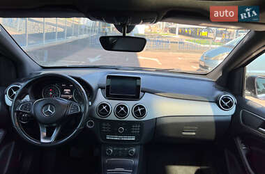 Хэтчбек Mercedes-Benz B-Class 2015 в 