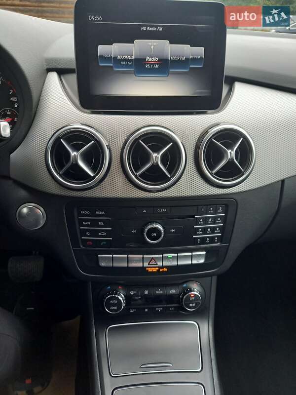 Хэтчбек Mercedes-Benz B-Class 2017 в Ивано-Франковске фото 15 Хэтчбек Mercedes-Benz B-Class 2017 в Ивано-Франковске