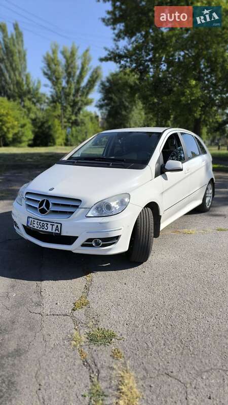 Хетчбек Mercedes-Benz B-Class 2010 в Покрові
