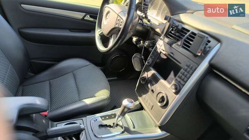 Хетчбек Mercedes-Benz B-Class 2010 в Покрові