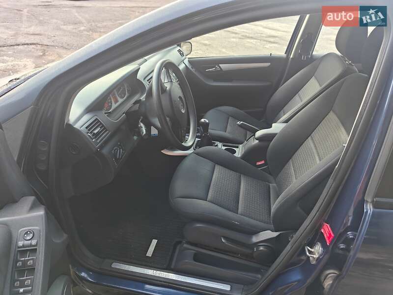 Хэтчбек Mercedes-Benz B-Class 2008 в Кривом Роге