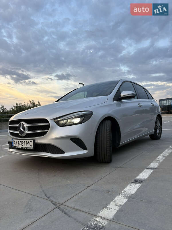Хэтчбек Mercedes-Benz B-Class 2019 в Киеве