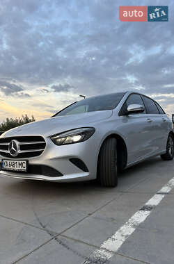 Хэтчбек Mercedes-Benz B-Class 2019 в 