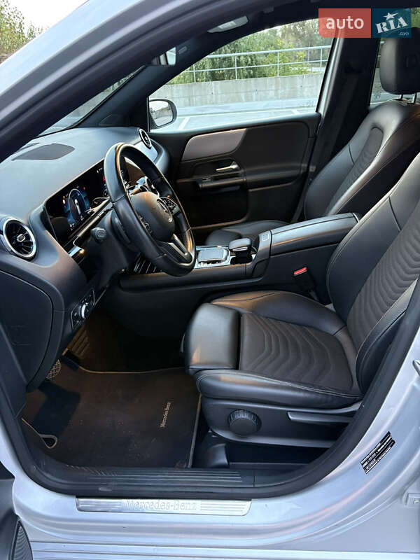 Хэтчбек Mercedes-Benz B-Class 2019 в Киеве