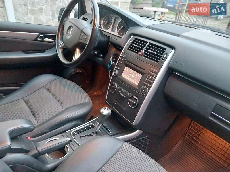 Хэтчбек Mercedes-Benz B-Class 2010 в Ходорове