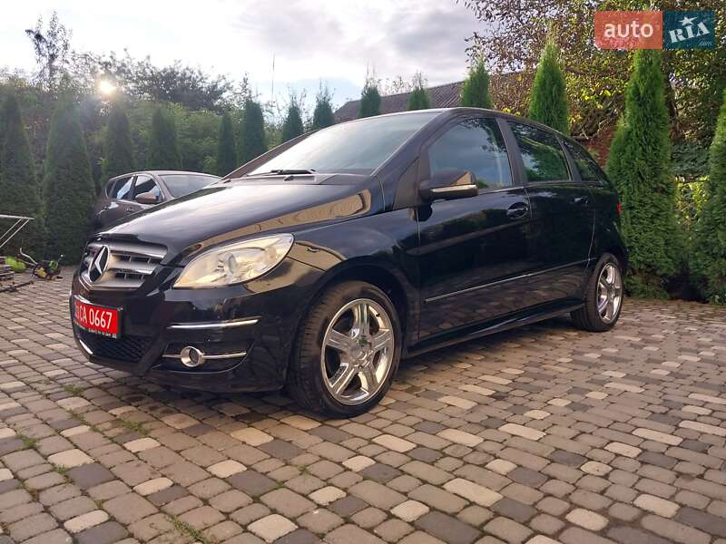 Хэтчбек Mercedes-Benz B-Class 2010 в Ходорове