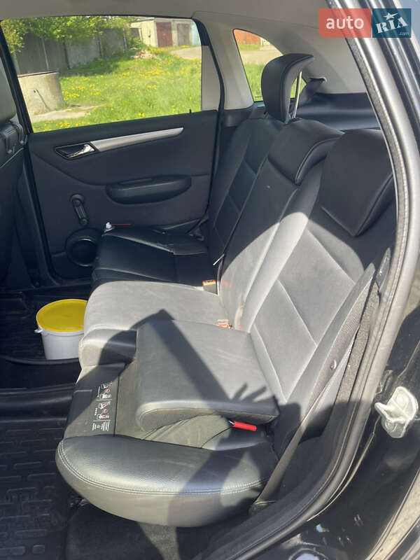 Хэтчбек Mercedes-Benz B-Class 2009 в Луцке