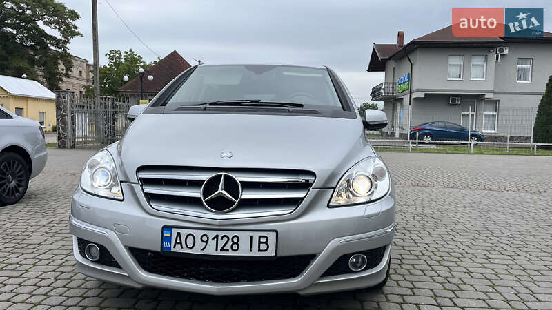 Хетчбек Mercedes-Benz B-Class 2009 в Мукачевому