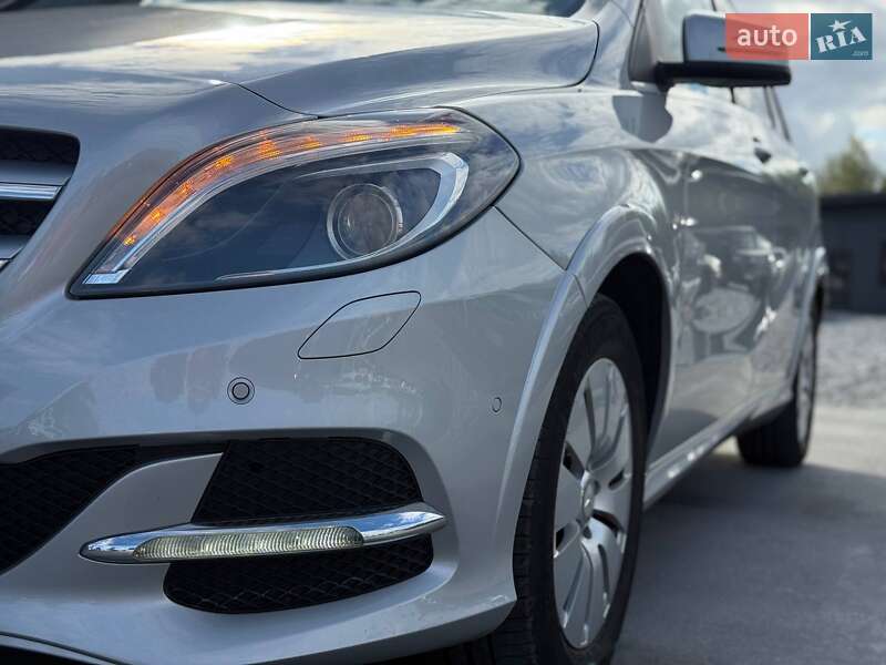 Хэтчбек Mercedes-Benz B-Class 2017 в Ровно