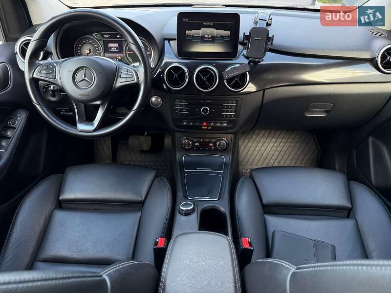 Хэтчбек Mercedes-Benz B-Class 2017 в Ровно