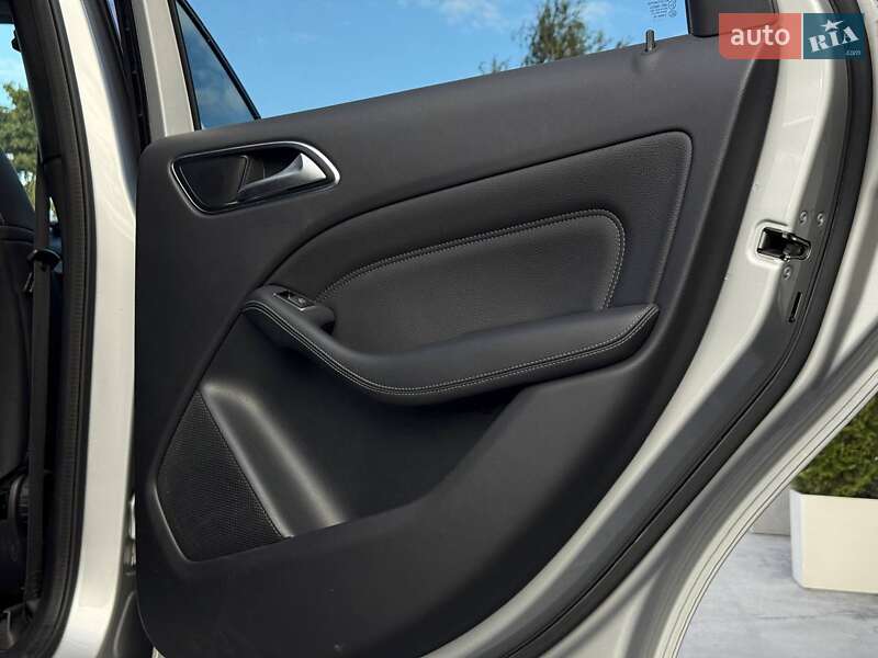 Хэтчбек Mercedes-Benz B-Class 2017 в Ровно