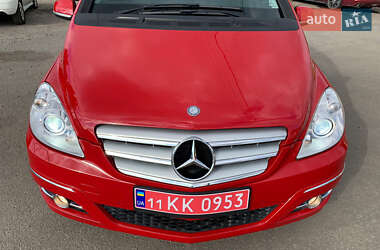 Хетчбек Mercedes-Benz B-Class 2010 в 