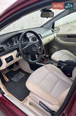 Хэтчбек Mercedes-Benz B-Class 2006 в 