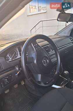 Хэтчбек Mercedes-Benz B-Class 2006 в 