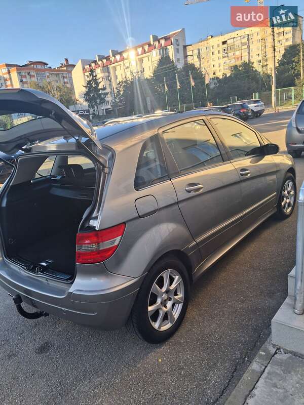 Хэтчбек Mercedes-Benz B-Class 2006 в Черновцах