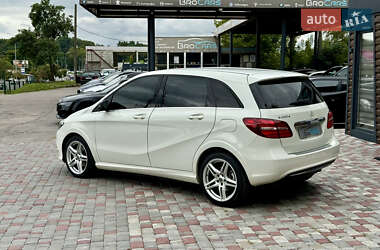 Хэтчбек Mercedes-Benz B-Class 2016 в 