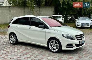 Хэтчбек Mercedes-Benz B-Class 2016 в 