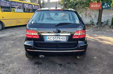 Хэтчбек Mercedes-Benz B-Class 2008 в 