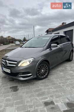 Хетчбек Mercedes-Benz B-Class 2016 в Ужгороді