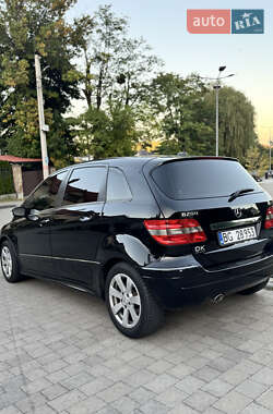 Хэтчбек Mercedes-Benz B-Class 2007 в 