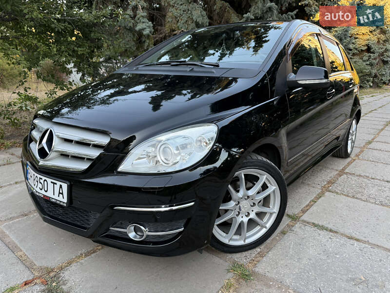 Хэтчбек Mercedes-Benz B-Class 2010 в Одессе фото 30 Хэтчбек Mercedes-Benz B-Class 2010 в Одессе