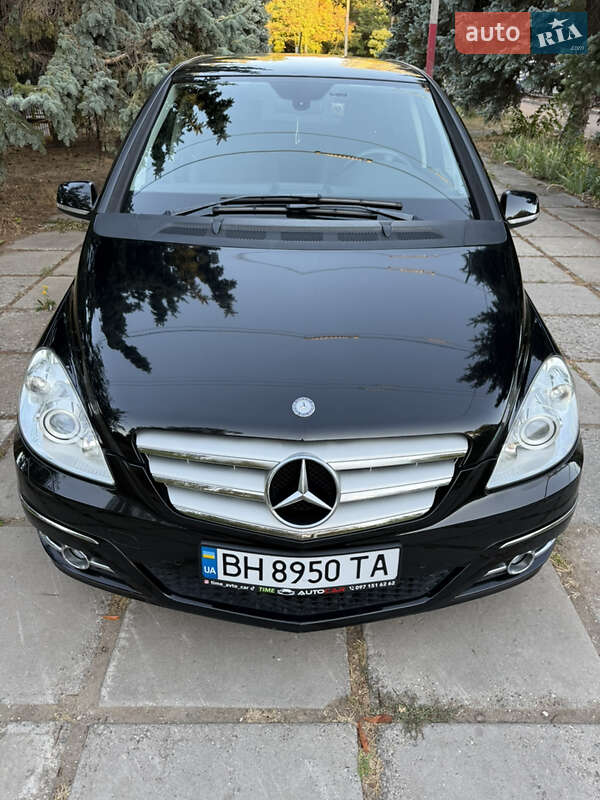 Хэтчбек Mercedes-Benz B-Class 2010 в Одессе фото 33 Хэтчбек Mercedes-Benz B-Class 2010 в Одессе