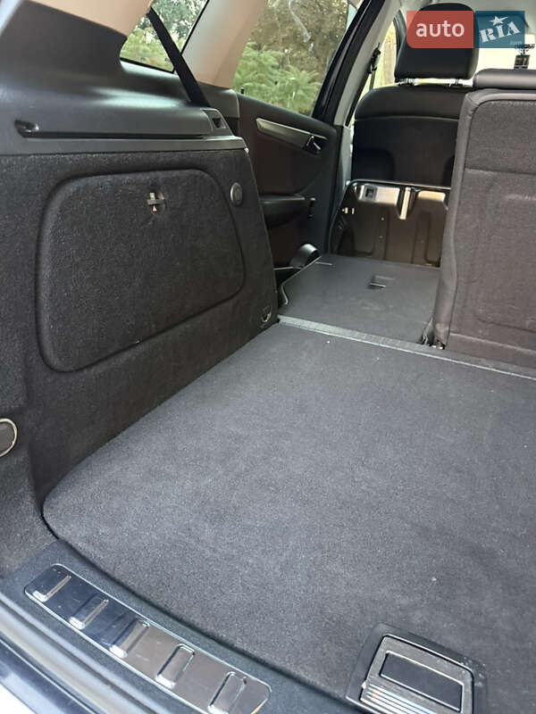 Хэтчбек Mercedes-Benz B-Class 2010 в Одессе фото 84 Хэтчбек Mercedes-Benz B-Class 2010 в Одессе