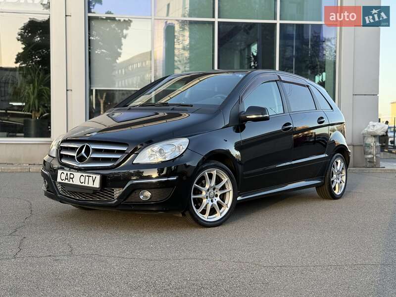 Хэтчбек Mercedes-Benz B-Class 2011 в Киеве