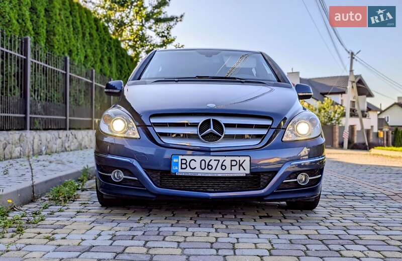 Хэтчбек Mercedes-Benz B-Class 2010 в Львове