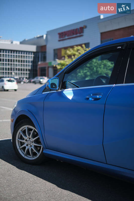 Хэтчбек Mercedes-Benz B-Class 2015 в Броварах фото 14 Хэтчбек Mercedes-Benz B-Class 2015 в Броварах