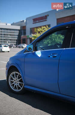 Хэтчбек Mercedes-Benz B-Class 2015 в 