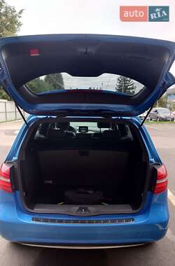 Хэтчбек Mercedes-Benz B-Class 2015 в 