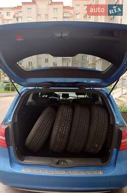 Хэтчбек Mercedes-Benz B-Class 2015 в 