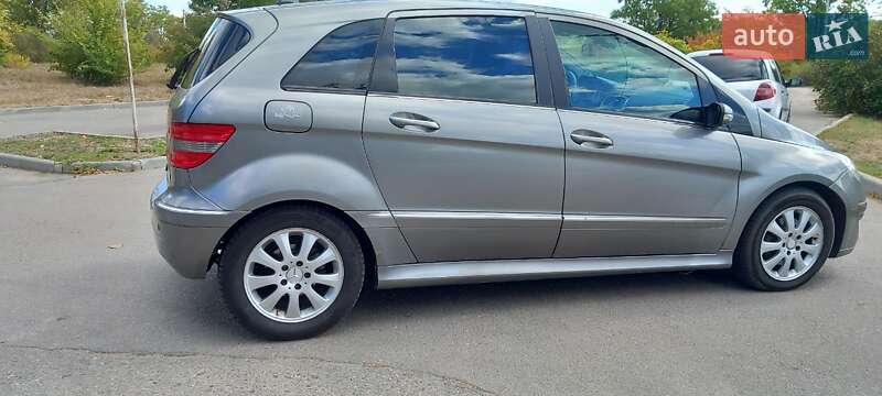 Хетчбек Mercedes-Benz B-Class 2006 в Кропивницькому фото 2 Хетчбек Mercedes-Benz B-Class 2006 в Кропивницькому
