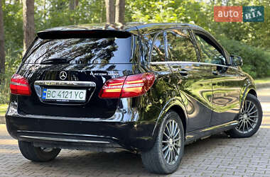 Хэтчбек Mercedes-Benz B-Class 2015 в 