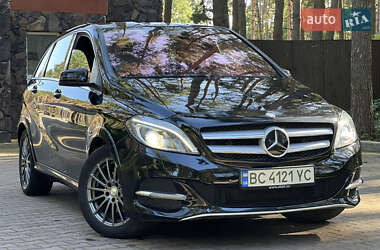 Хэтчбек Mercedes-Benz B-Class 2015 в 