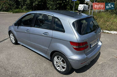 Хэтчбек Mercedes-Benz B-Class 2005 в 